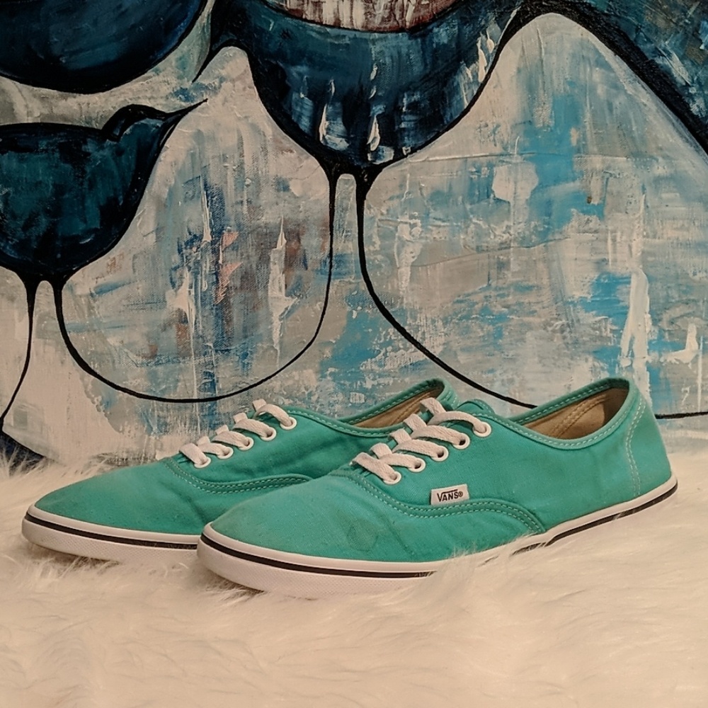 Men's Vans Size 8./ Woman's 9.5